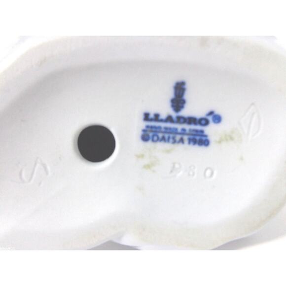 lladro BABY With PACIFIER FIGURINE 8" Child #5099 Porcelain 1980 5th Mark Spain! - Picture 8 of 9